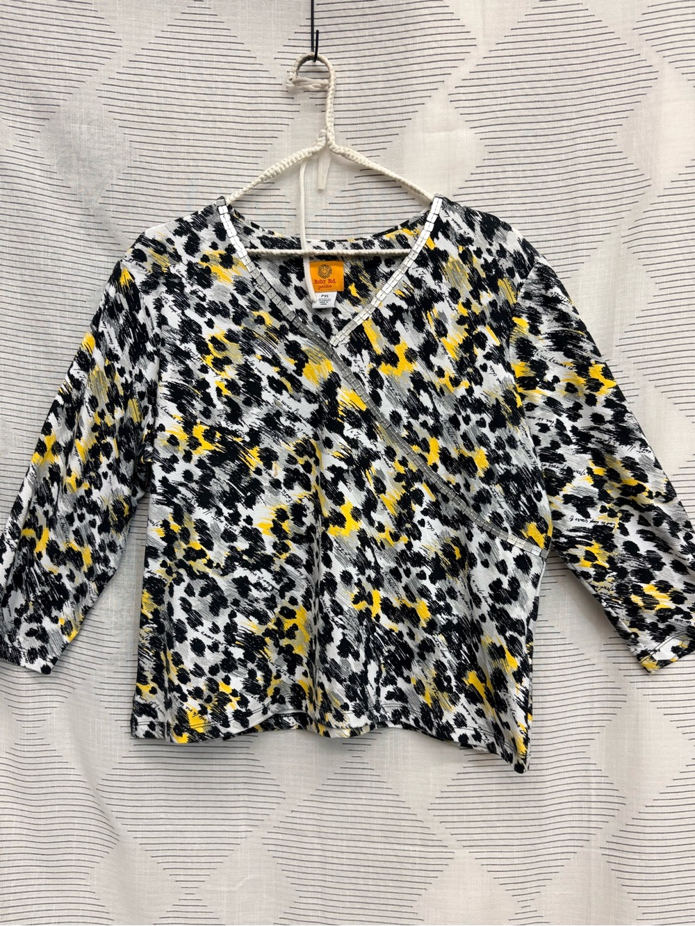 Ruby Rd. Black, White & Yellow Abstract V-Neck Long Sleeve Top